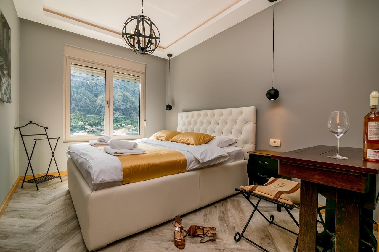 Apartments Magic Sea View Kotor Exteriör bild