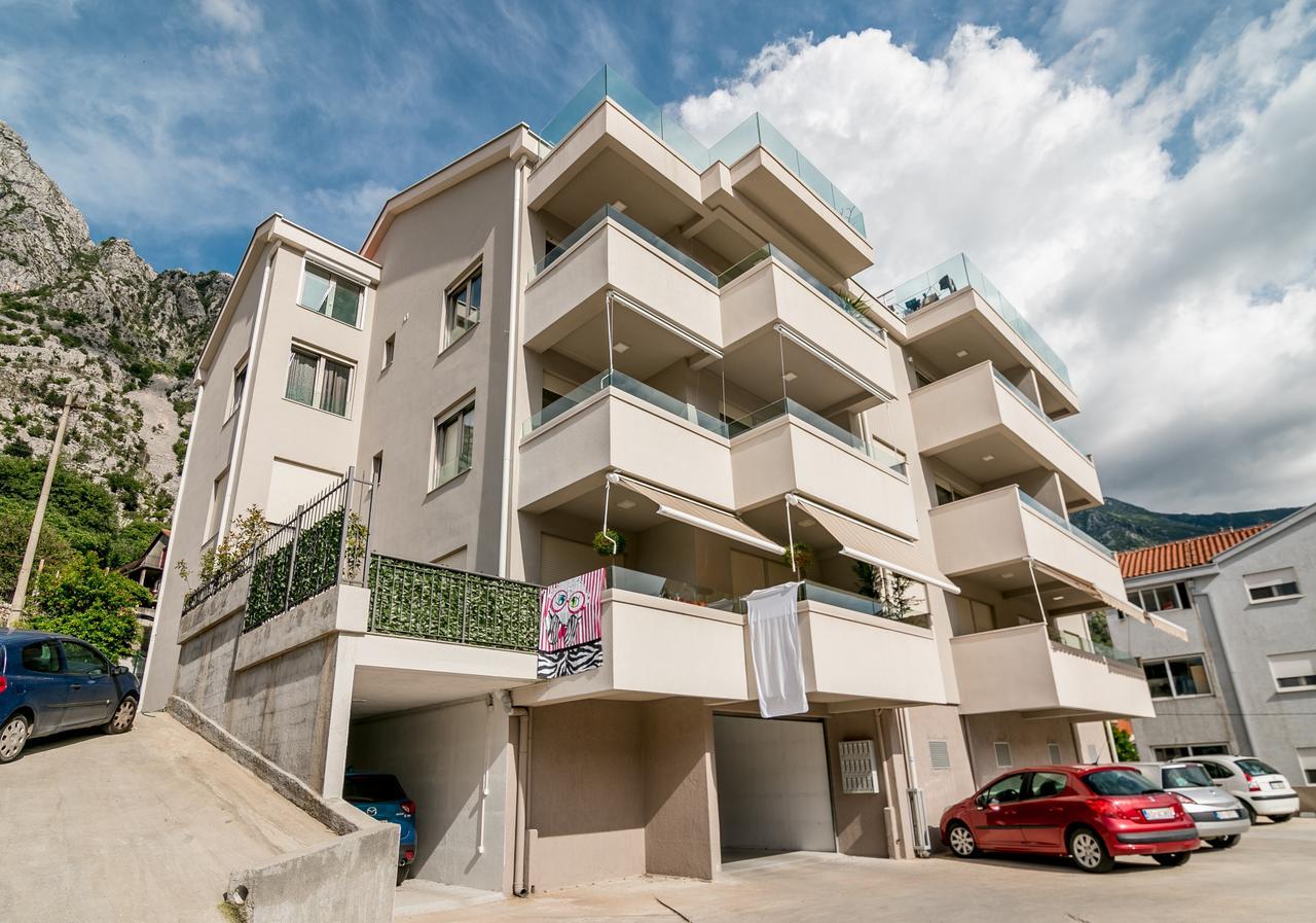 Apartments Magic Sea View Kotor Exteriör bild