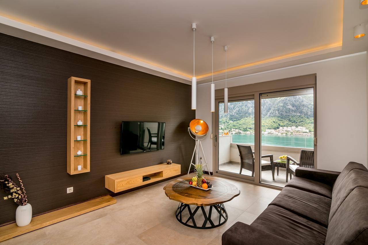 Apartments Magic Sea View Kotor Exteriör bild